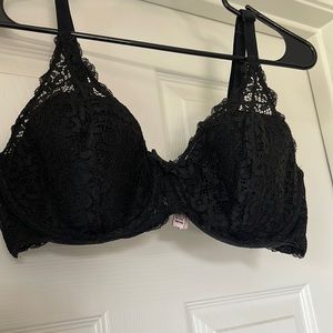 Victoria’s Secret Body by Victoria lined Demi bra